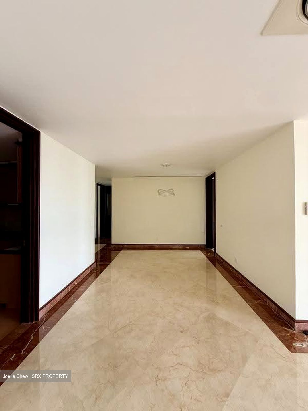 Pebble Bay (D15), Condominium #638269761